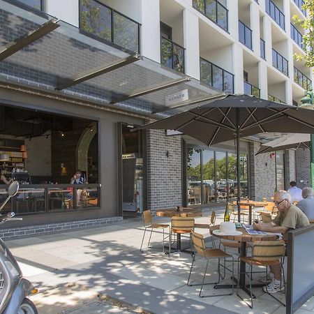 Appartamento ☆ Heart Of St Kilda ☆ Infinity Pool+Parking+Wifi Melbourne Esterno foto